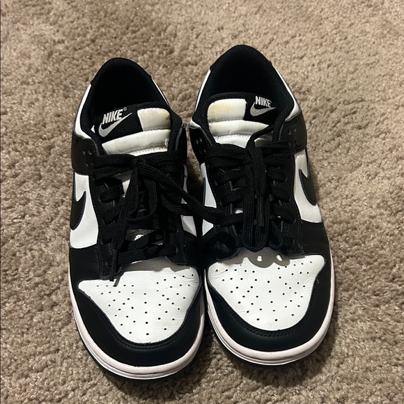 Nike Women Dunk Low Black and White Sneakers - Picture 2 of 6
